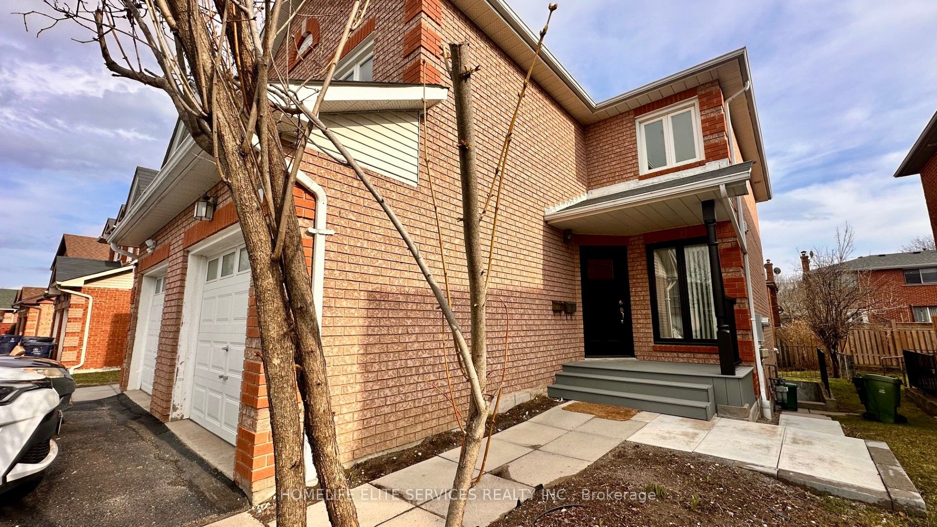 7 Lenthall Avenue, Toronto, ON M1B 2C7 photo 2
