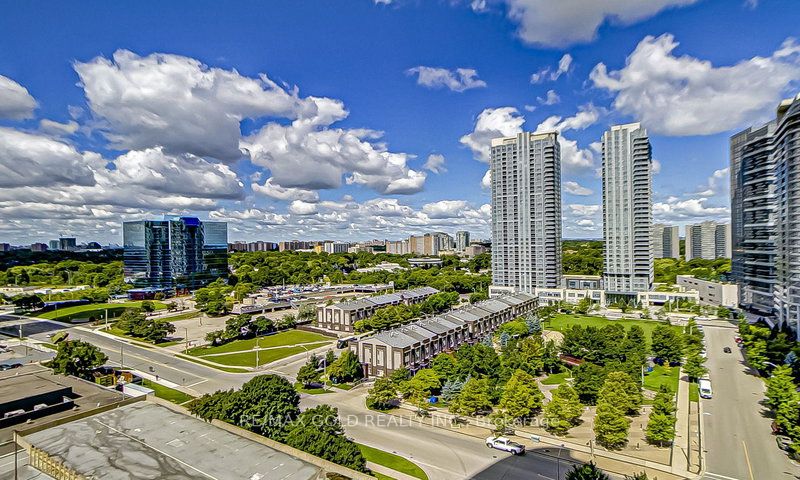 125 Village Green Square 84, Toronto, ON M1S 0G3 photo 2