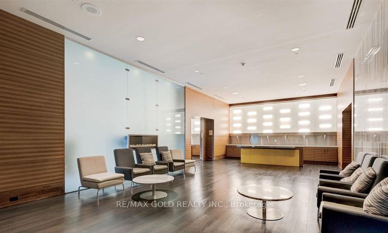 125 Village Green Square 84, Toronto, ON M1S 0G3 photo 5