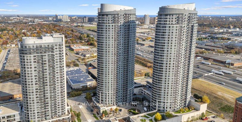 135 Village Green Square 198, Toronto, ON M1S 0G3 photo 2