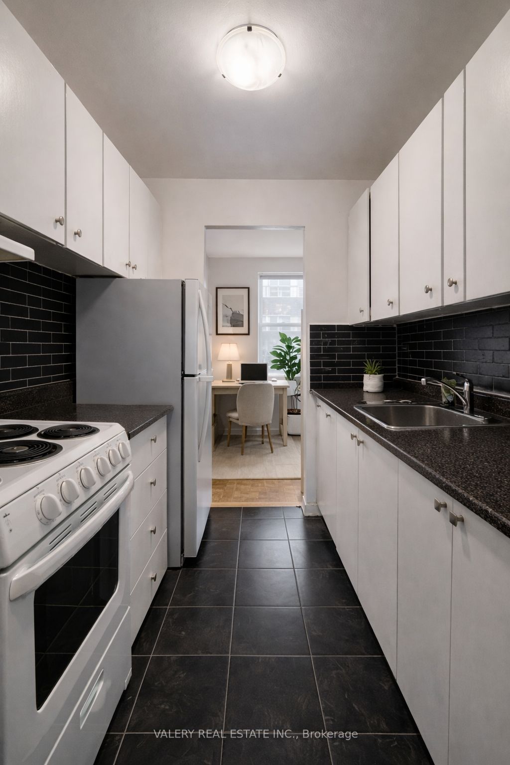 1780 Lawrence Avenue E 504, Toronto, ON M1R 2Y2 photo 3