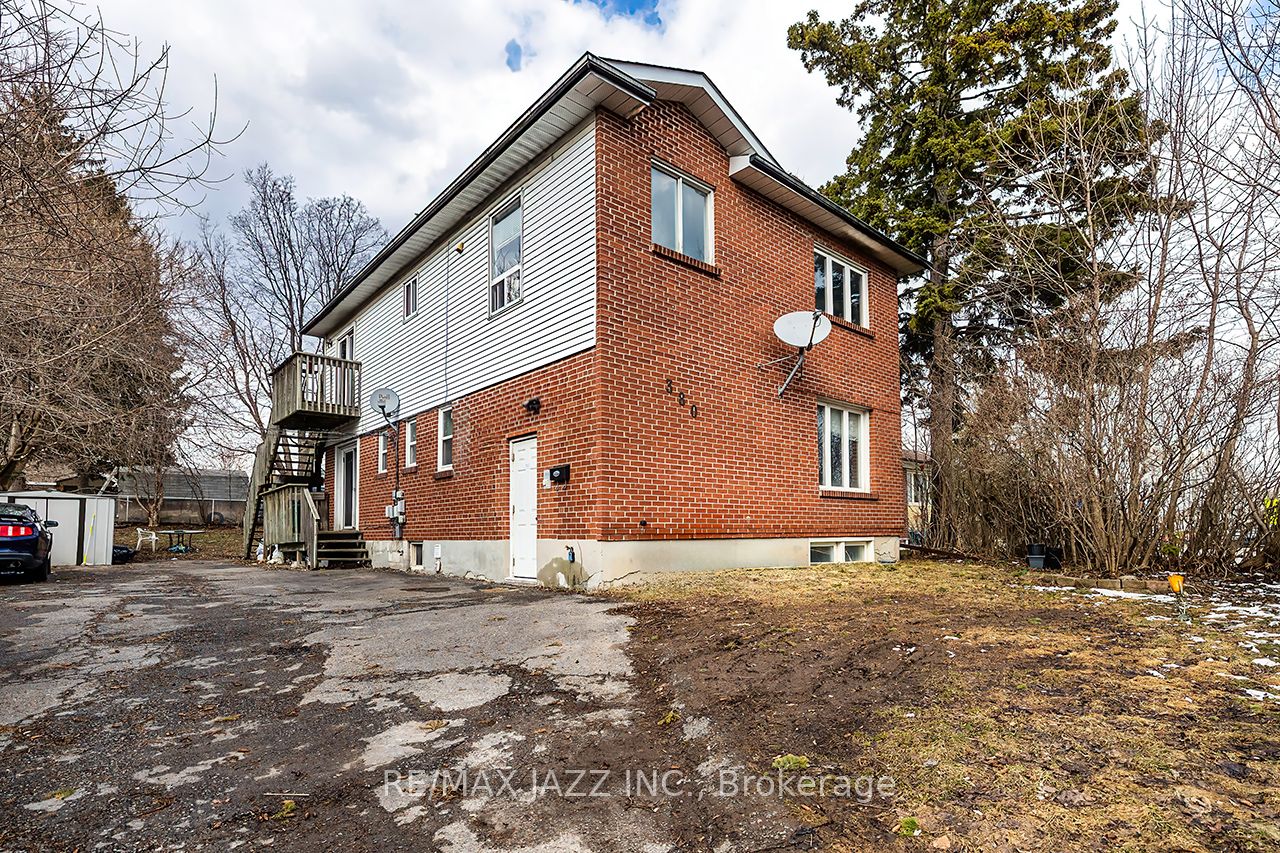 380 Phillip Murray Avenue, Oshawa, ON L1J 1H3