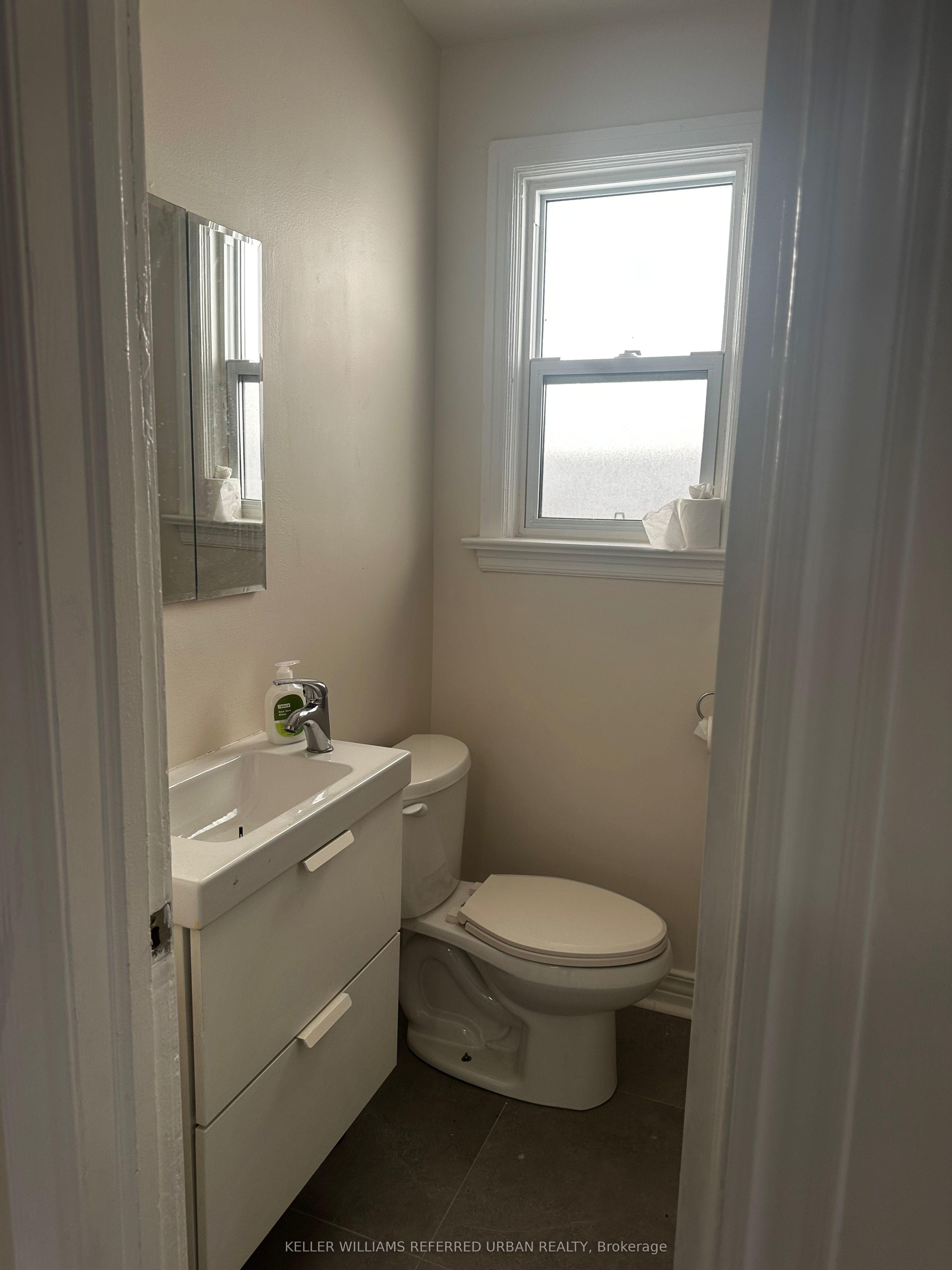 202 Cedarvale Avenue, Toronto, ON M4C 4K2 photo 5