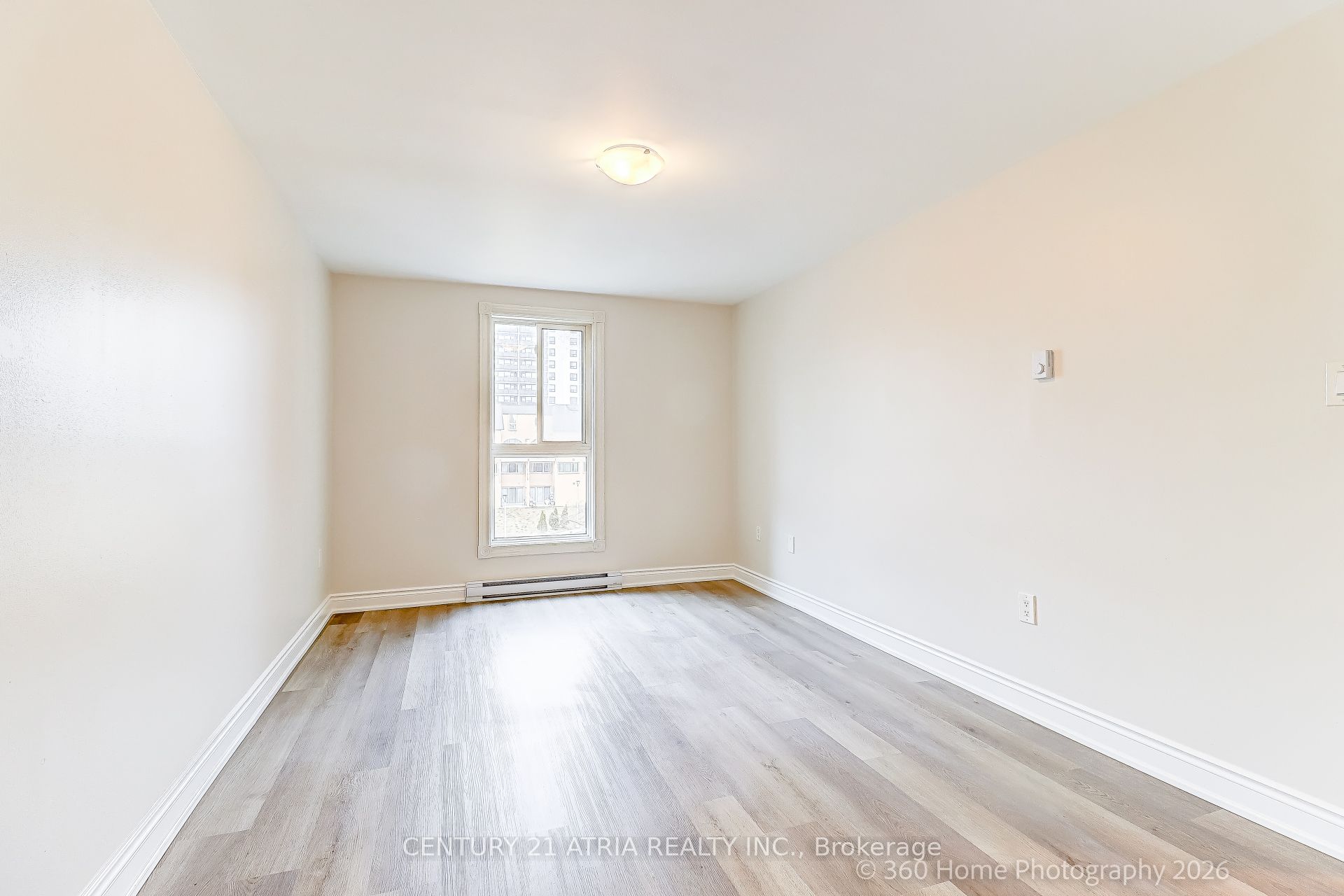 100 Mornelle Court 2030, Toronto, ON M1E 4X2 photo 2