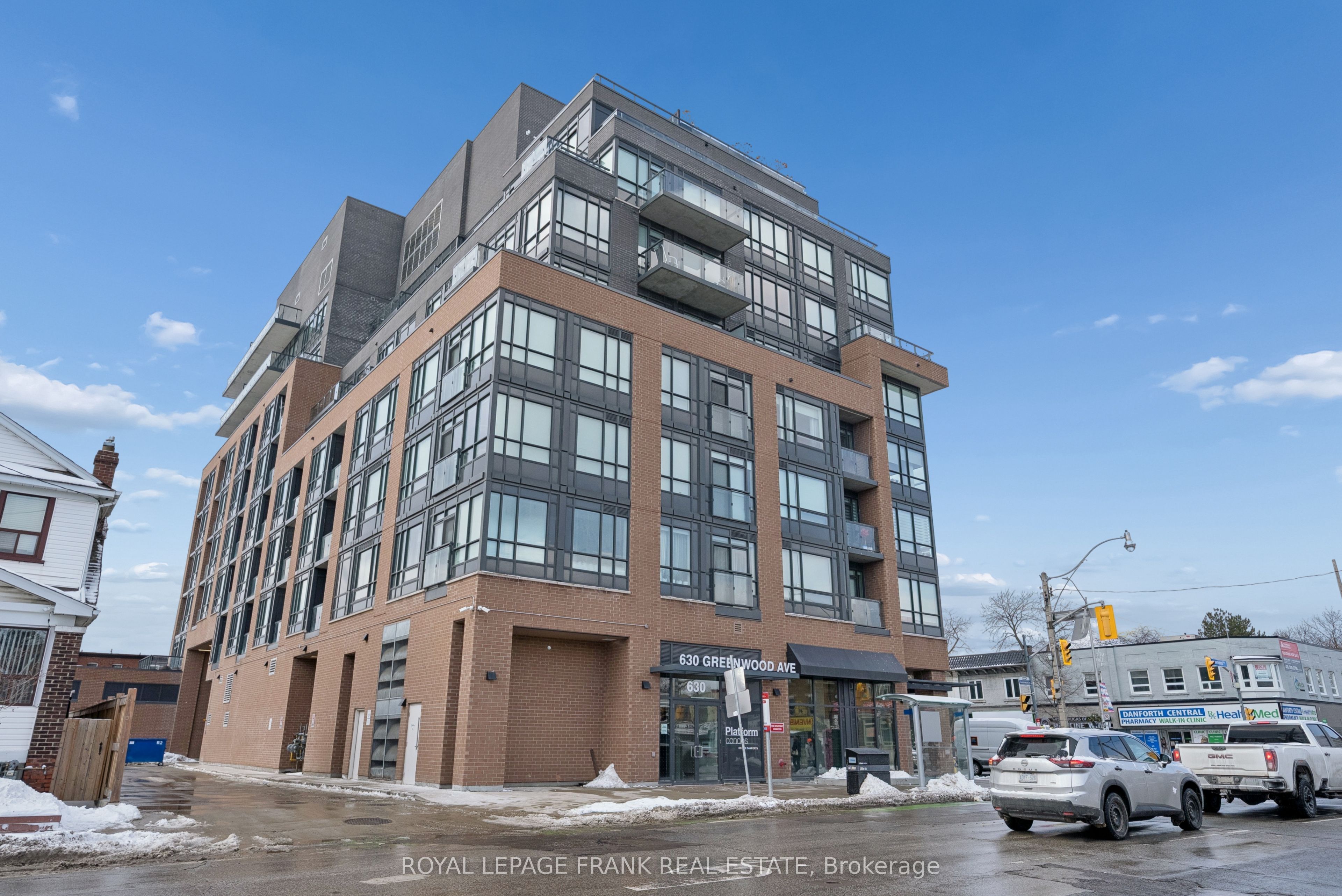 630 Greenwood Avenue 409, Toronto, ON M4J 0A8 photo 2