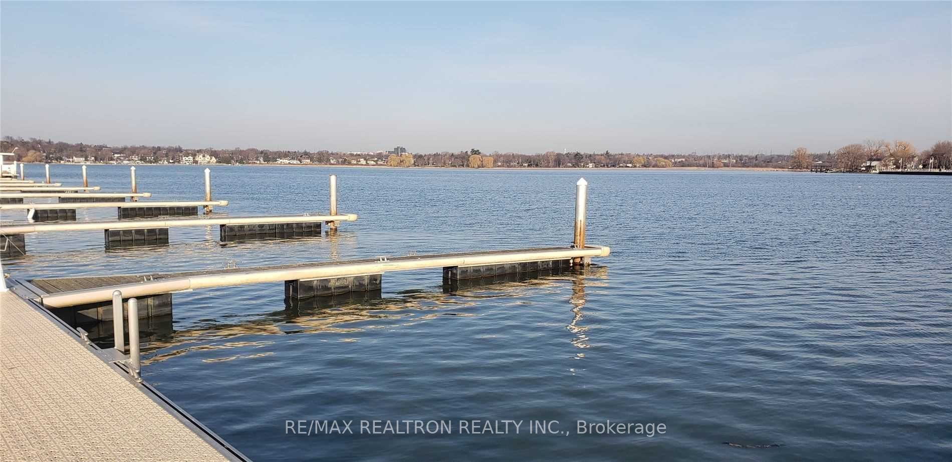 1295 Wharf Street 20, Pickering, ON L1W 1A2 photo 3