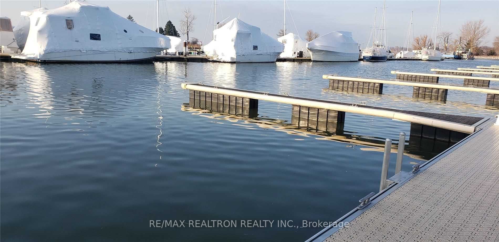 1295 Wharf Street 20, Pickering, ON L1W 1A2 photo 4
