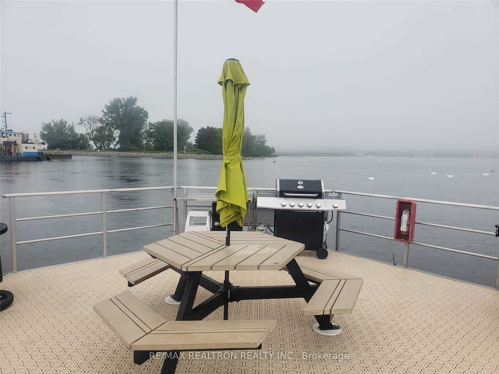 1295 Wharf Street 20, Pickering, ON L1W 1A2 photo 5