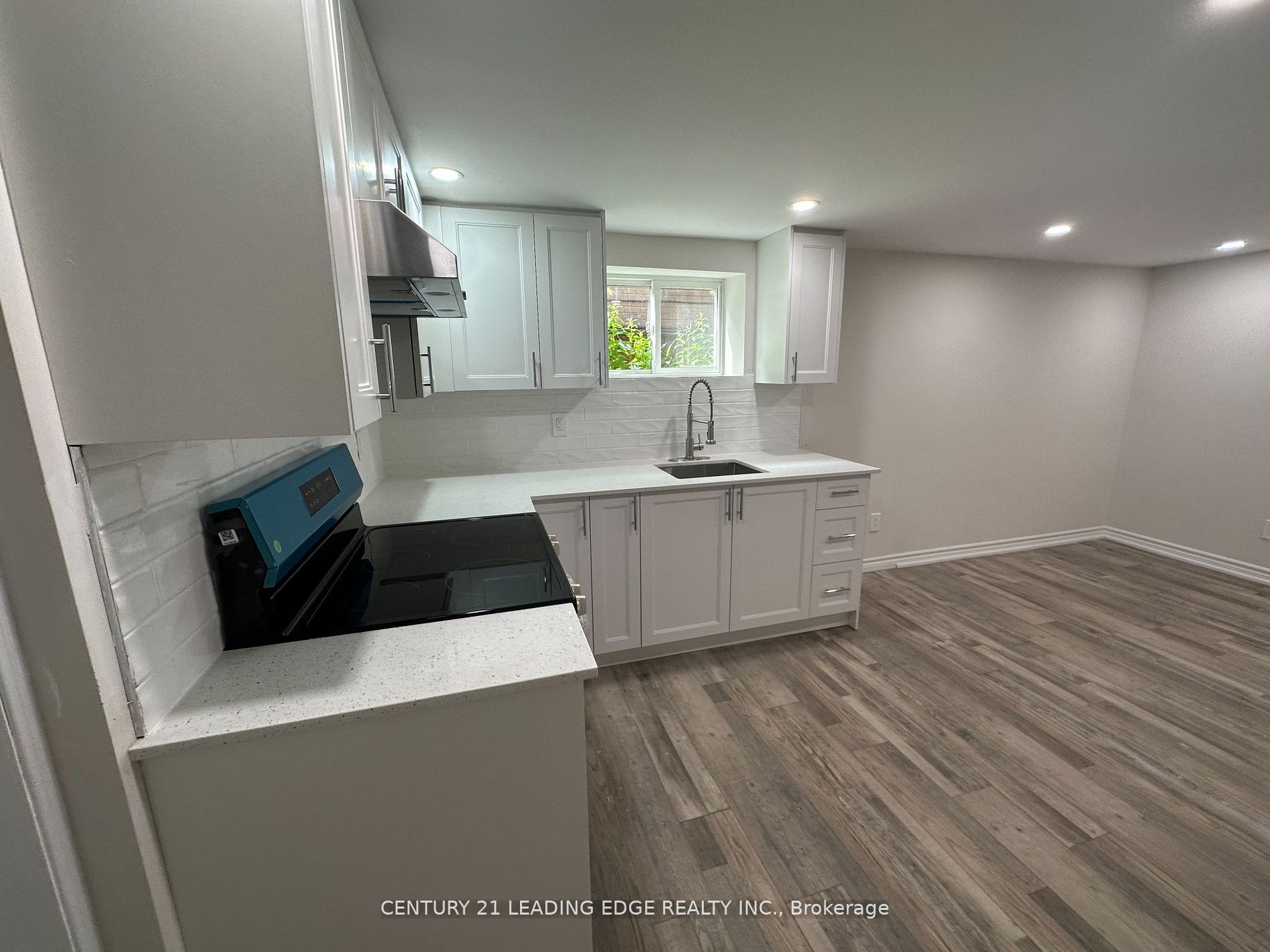 11 White Abbey Park Bsmt, Toronto, ON M1R 4R3 photo 4