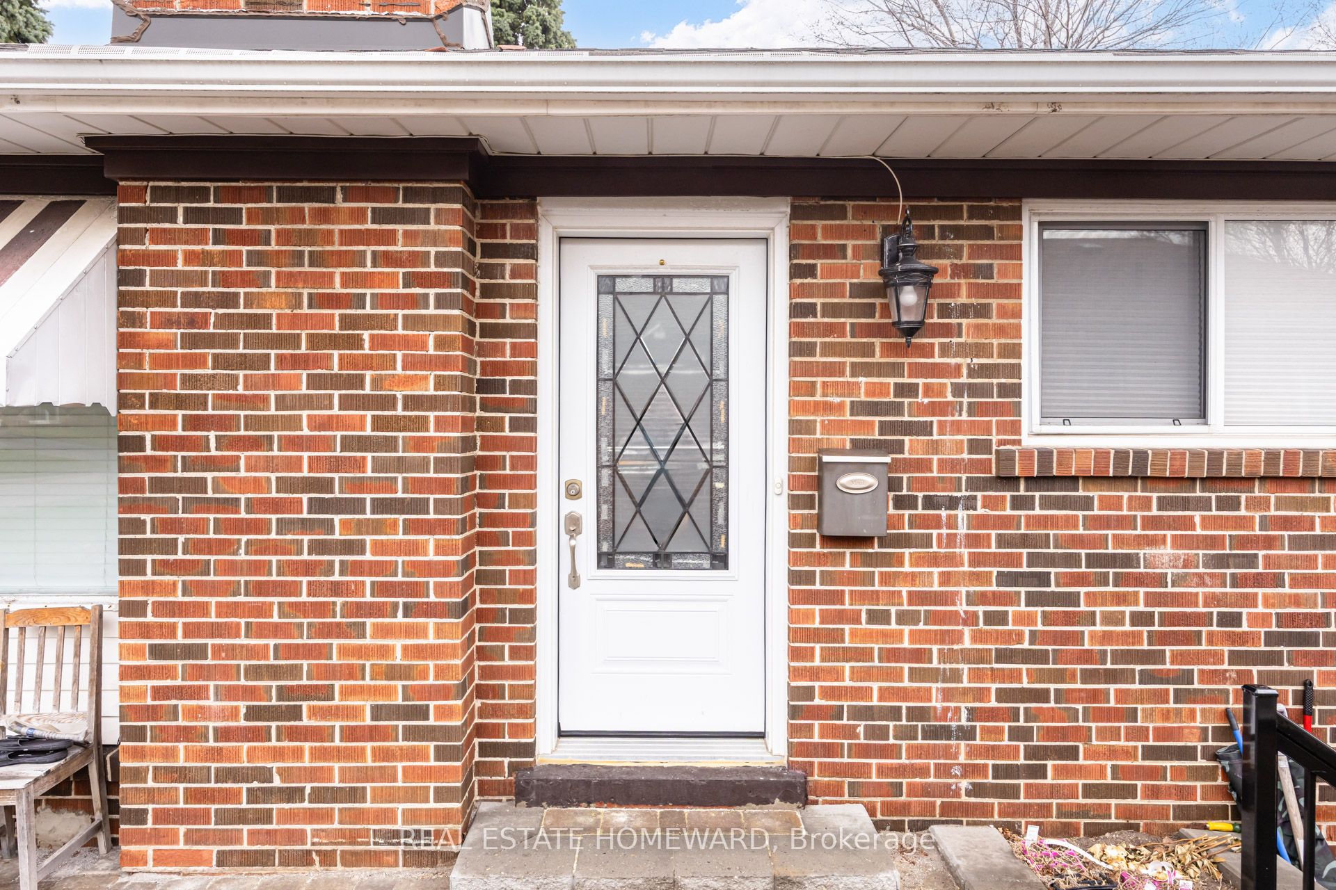 4 Moorecroft Crescent, Toronto, ON M1K 3V1 photo 4