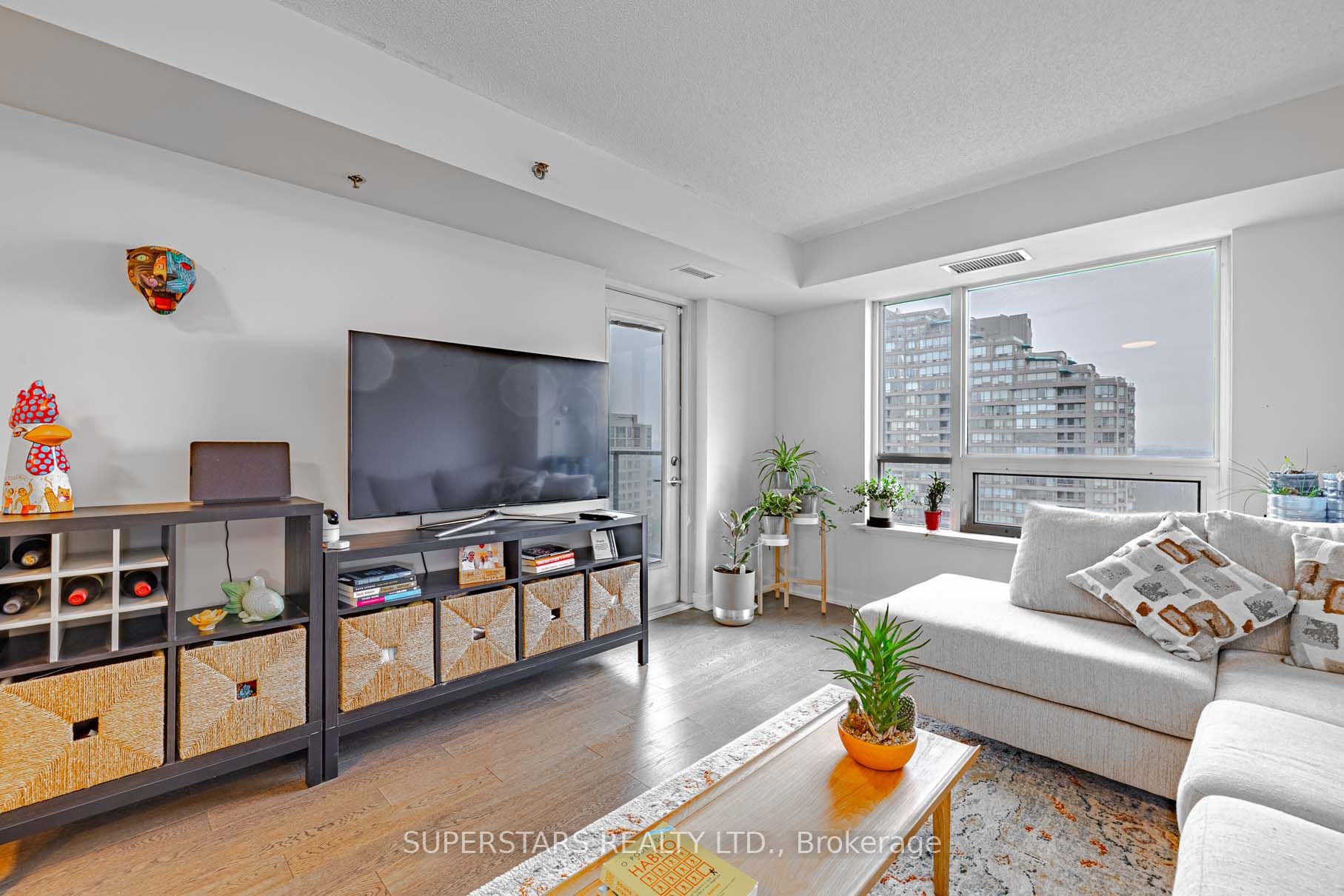185 Bonis Avenue 1511, Toronto, ON M1T 0A4 photo 4