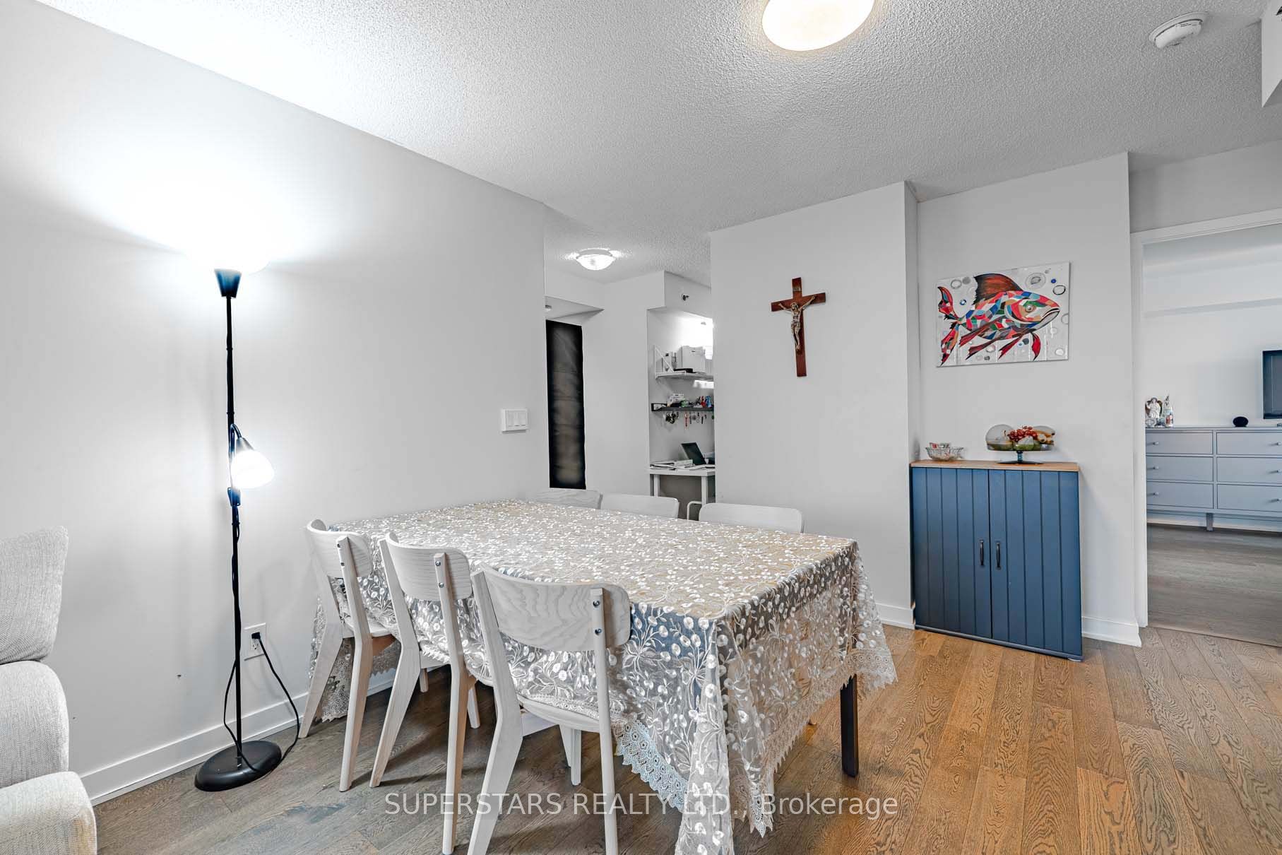 185 Bonis Avenue 1511, Toronto, ON M1T 0A4 photo 5