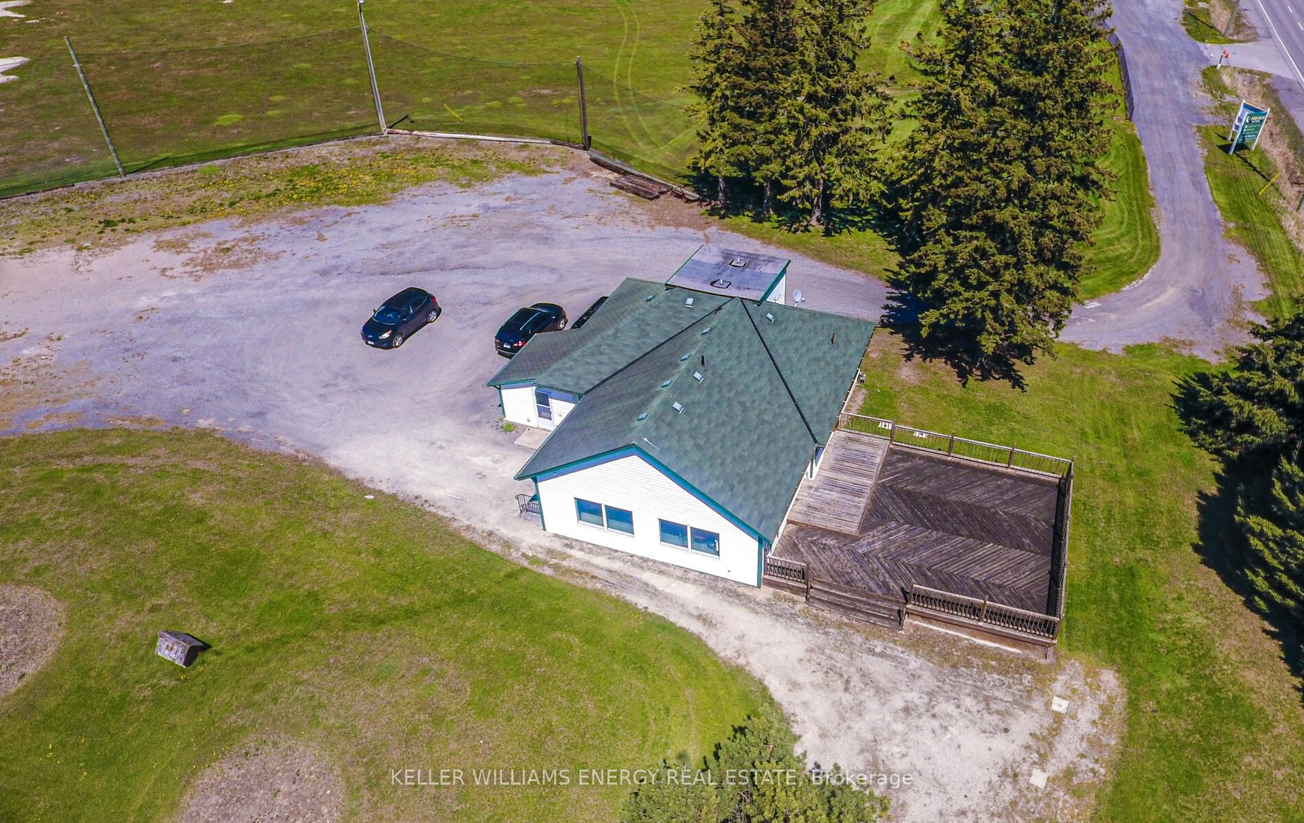 560 Taunton Road W, Ajax, ON L1T 4S9 photo 2