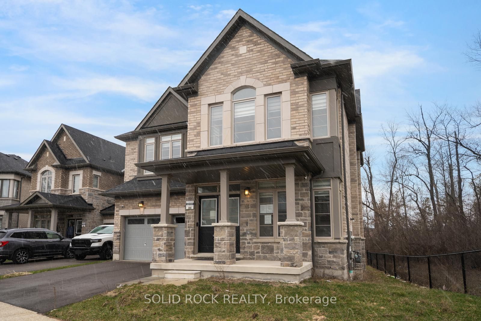 47 Fruitful Crescent, Whitby, ON L1P 0N3 photo 2
