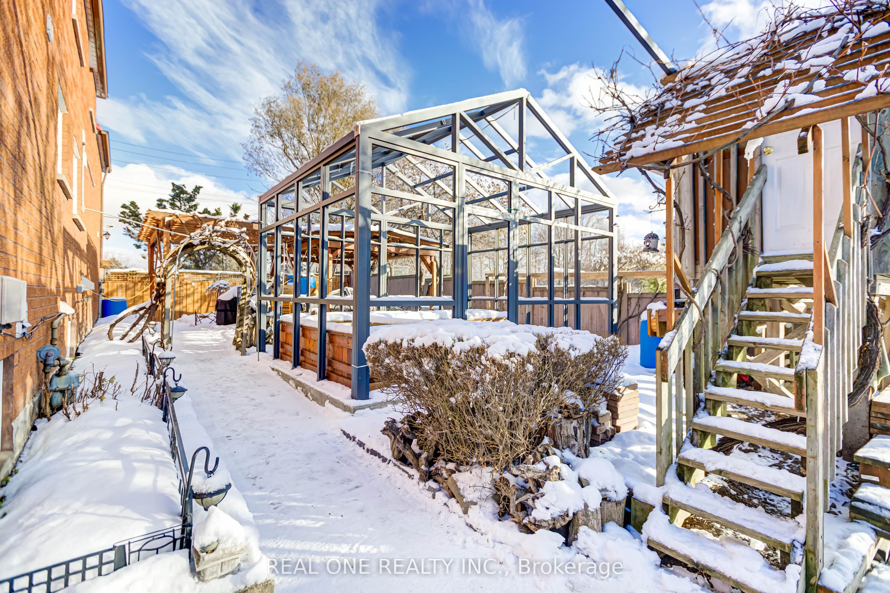 2 Grittani Lane, Toronto, ON M1S 5B7 photo 3