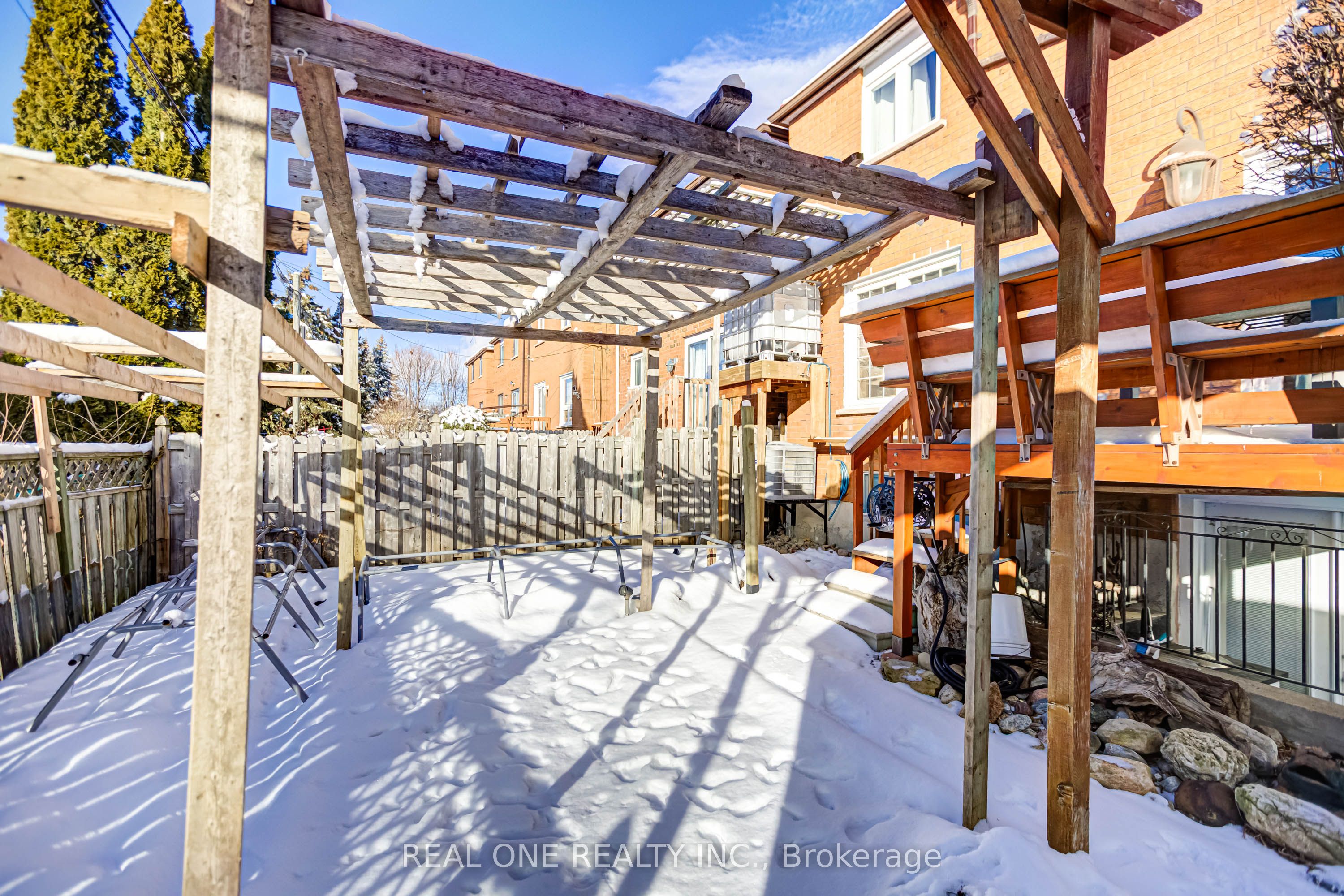 2 Grittani Lane, Toronto, ON M1S 5B7 photo 4