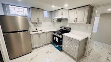39 Graylee Avenue BSMT 2, Toronto, ON M1J 1M7 photo 3