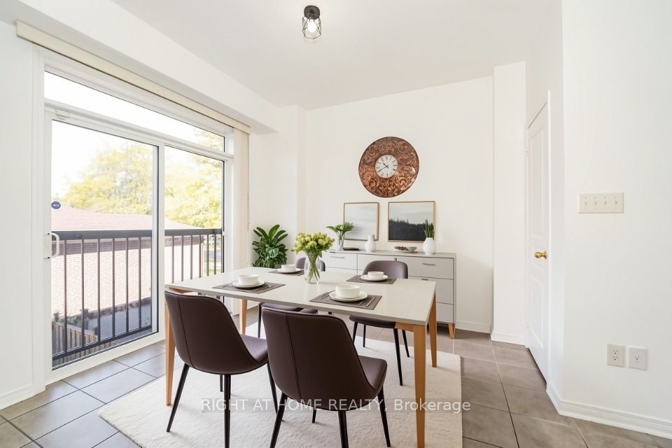 48 Curran Hall Crescent, Toronto, ON M1G 0A2 photo 3