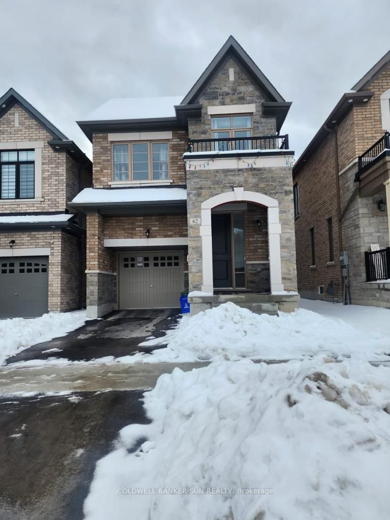 62 Swordfish Drive, Whitby, ON L1P 1Y5