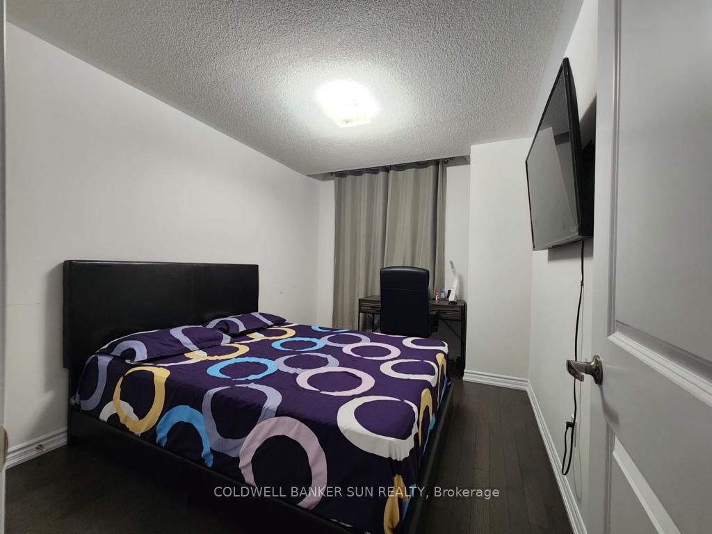 62 Swordfish Drive, Whitby, ON L1P 1Y5 photo 4