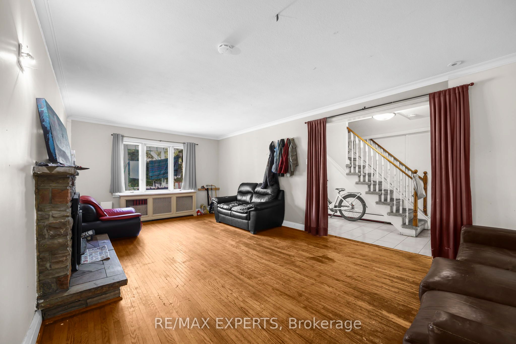 16 Bellehaven Crescent, Toronto, ON M1M 1H3 photo 4