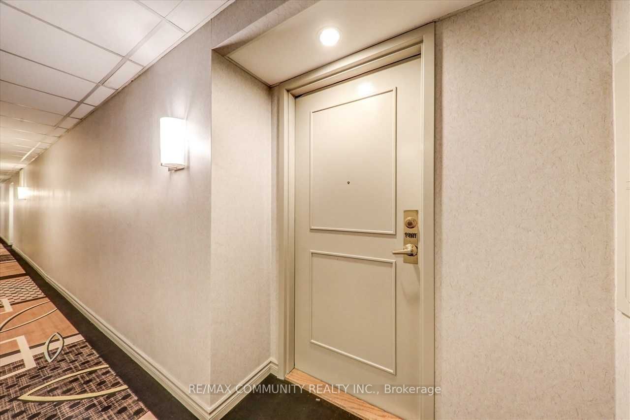 430 Mclevin Avenue Ph11, Toronto, ON M1B 5P1 photo 5