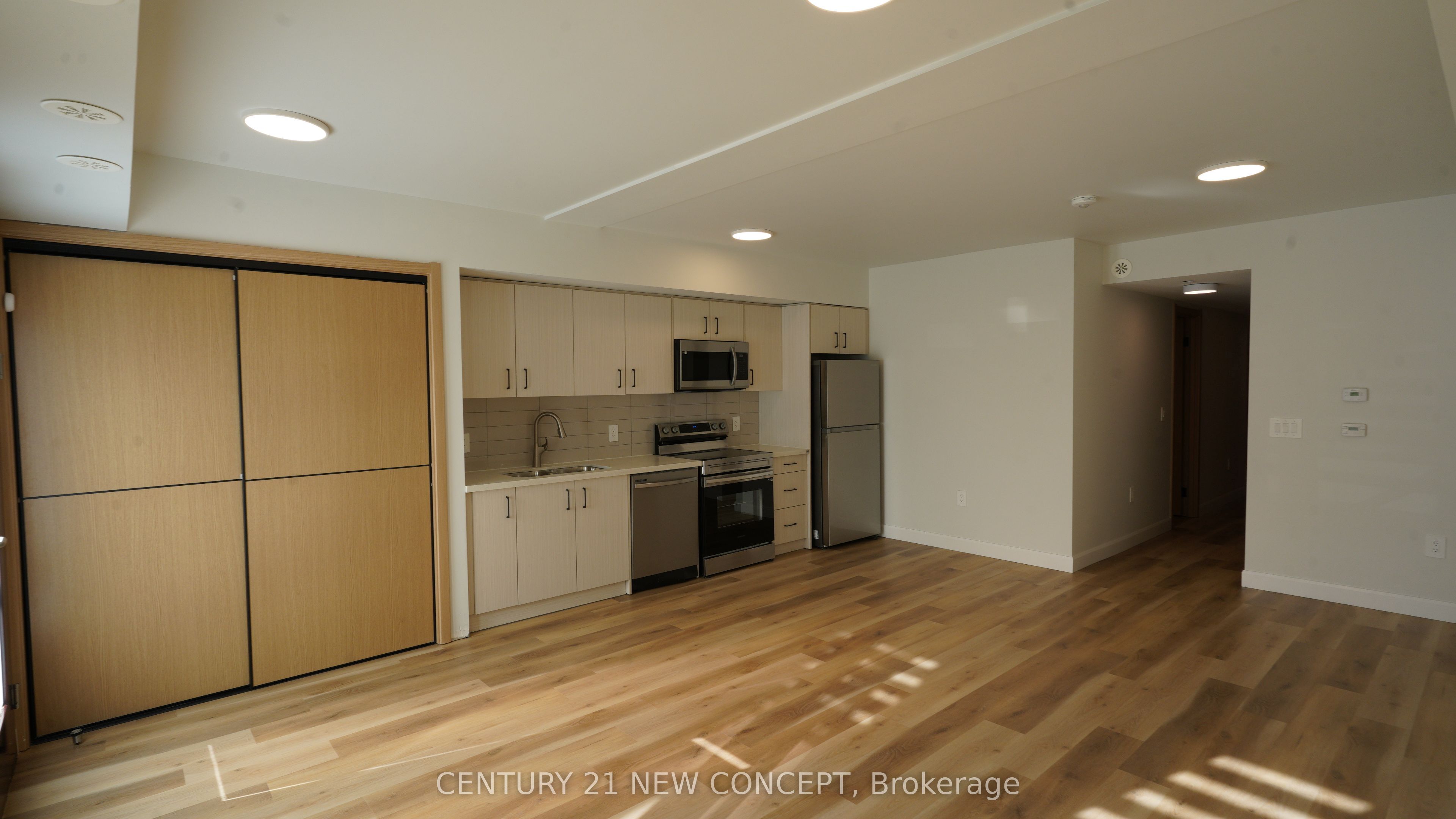 3427 Sheppard Avenue E C2-108, Toronto, ON M1T 0C5 photo 3