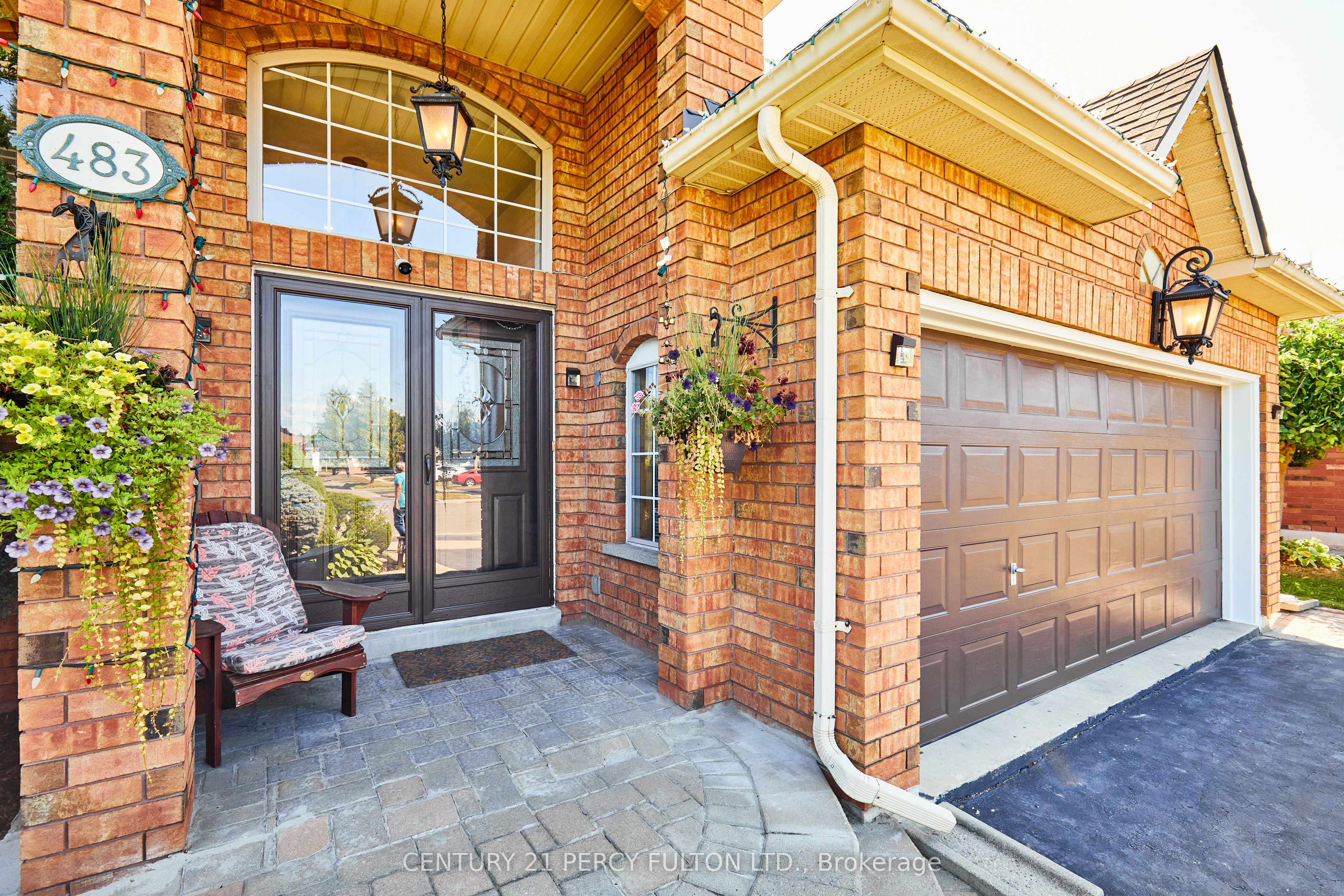 483 Ormond Drive, Oshawa, ON L1K 2L8 photo 2