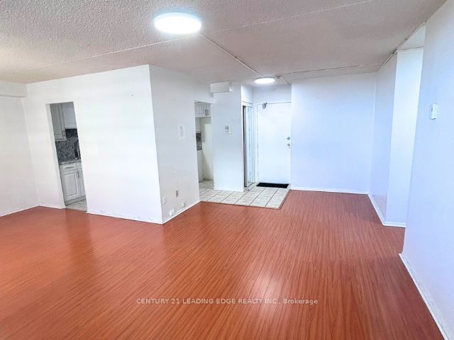 207 Galloway Road 601, Toronto, ON M1E 1X4 photo 3