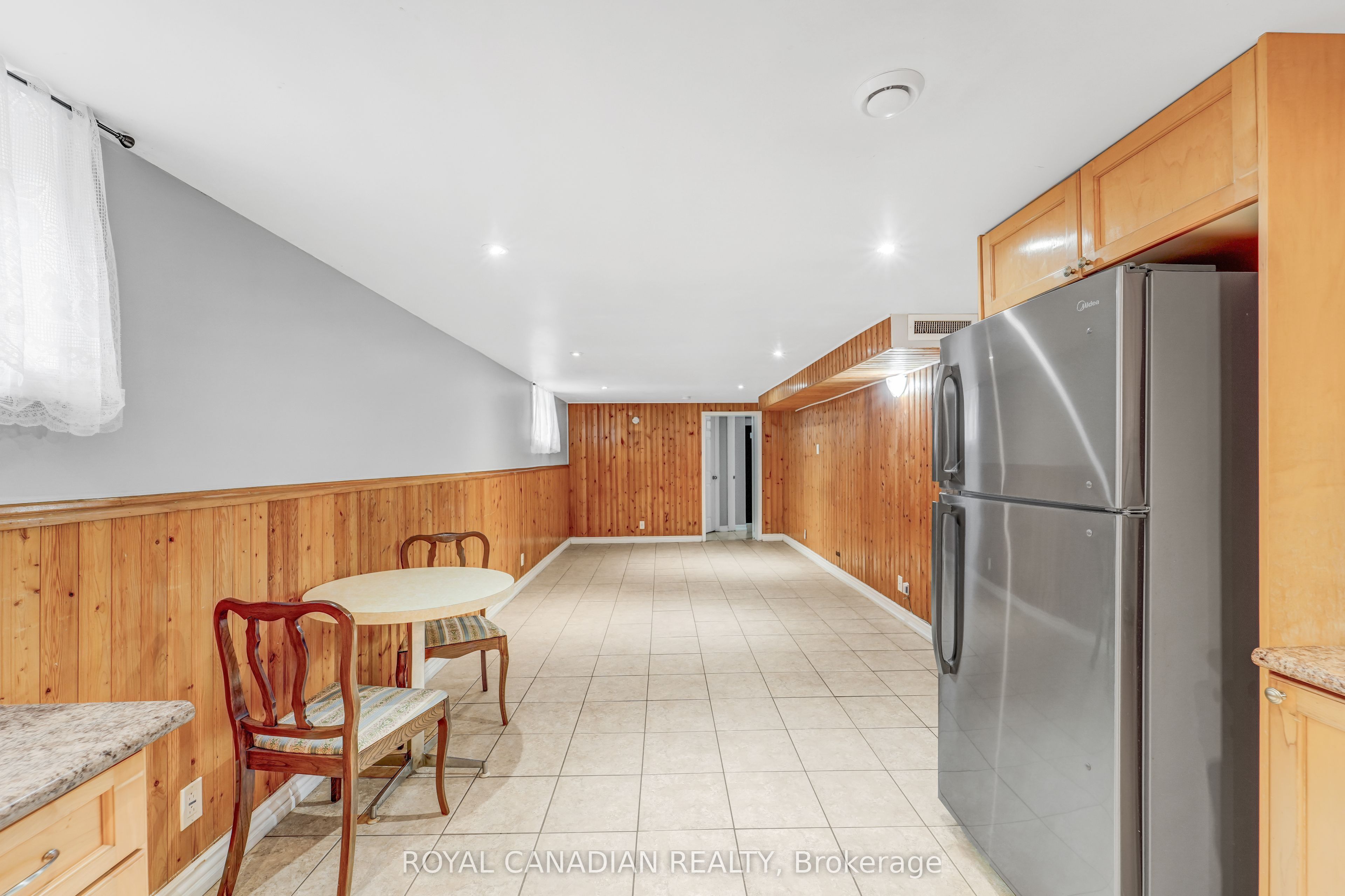 115 Darlingside Drive BSMT, Toronto, ON M1E 3P4 photo 3
