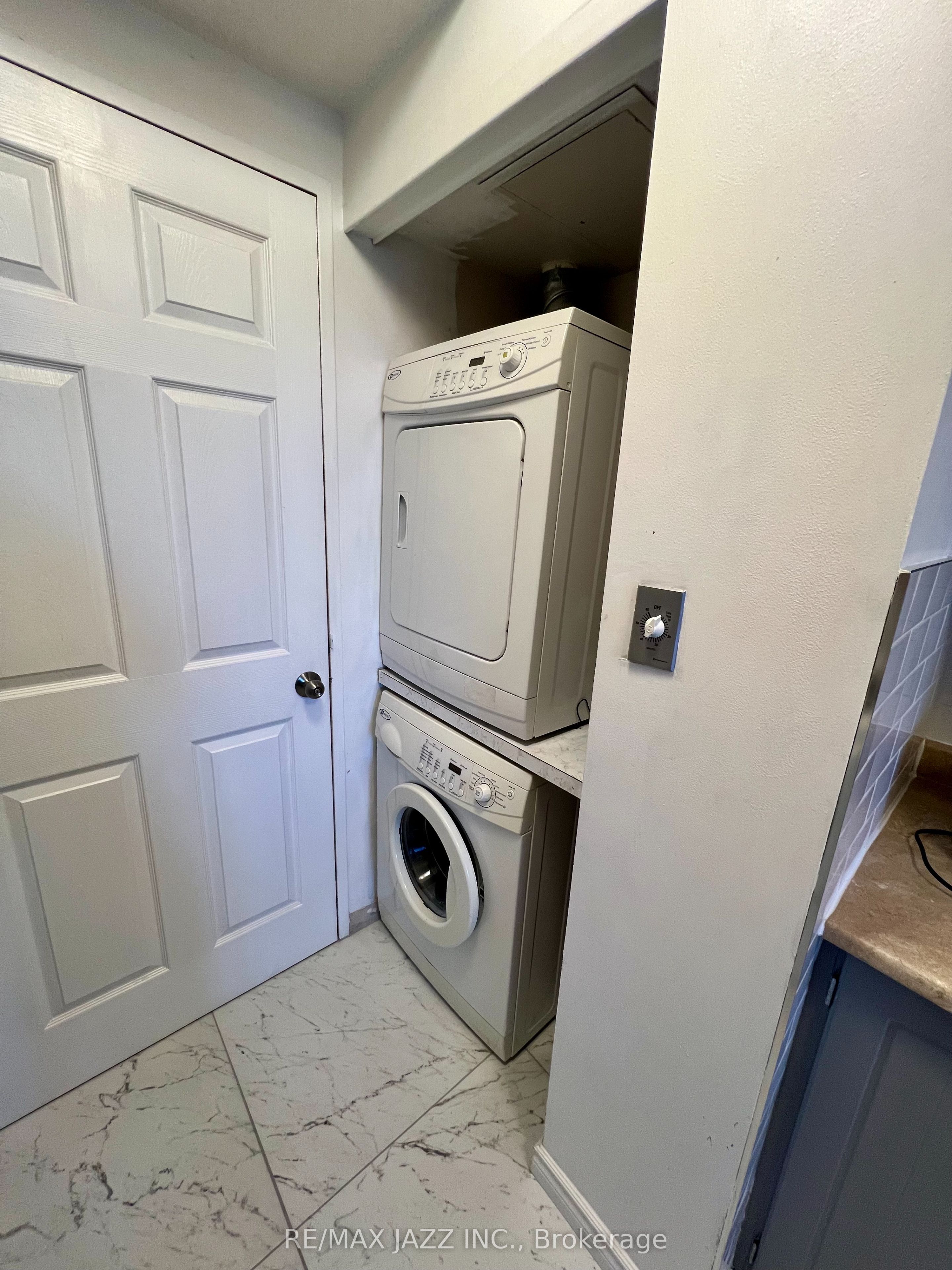 55 William Street E 716, Oshawa, ON L1G 7C9 photo 4