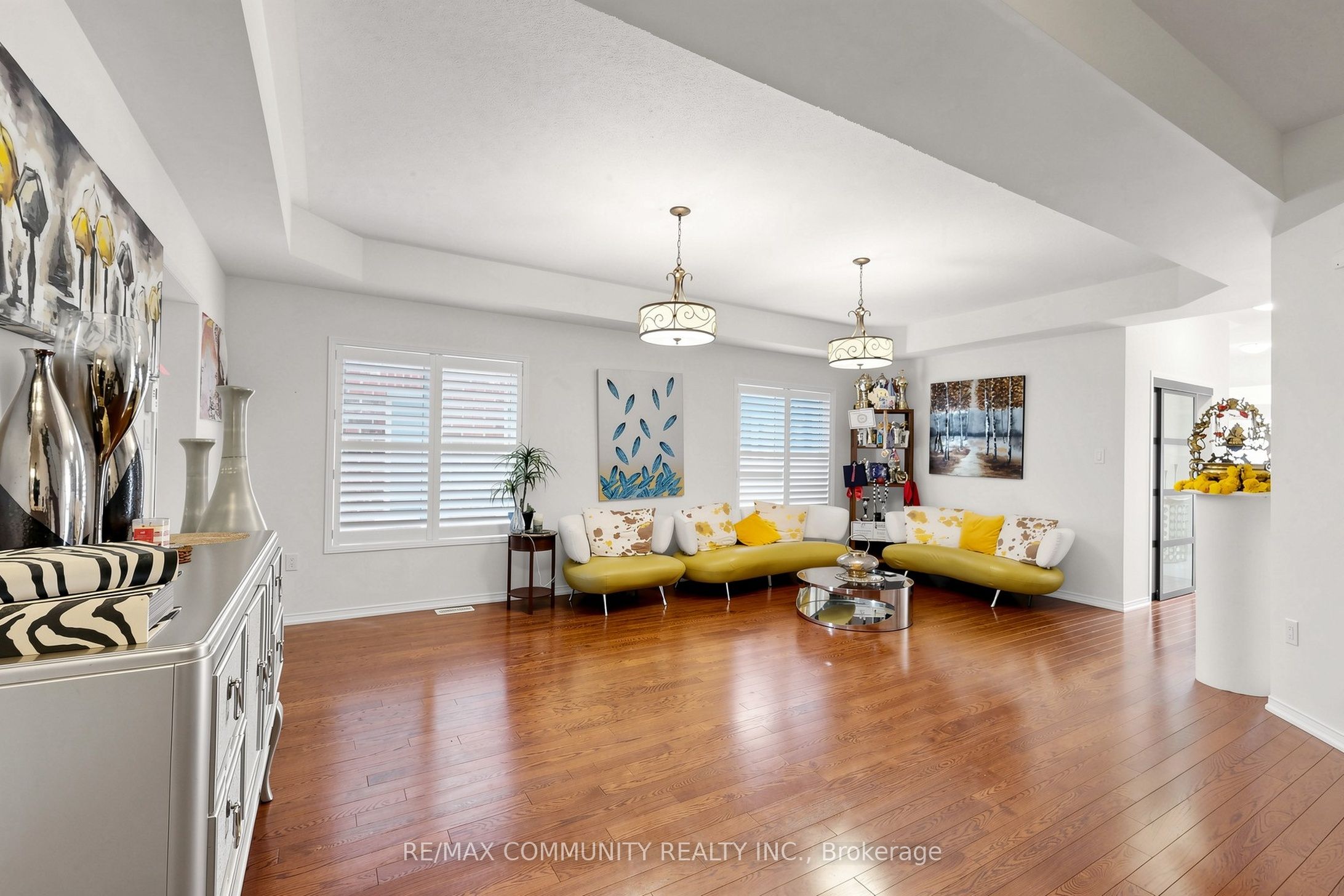 2021 Kurelo Drive, Oshawa, ON L1K 0W7 photo 5