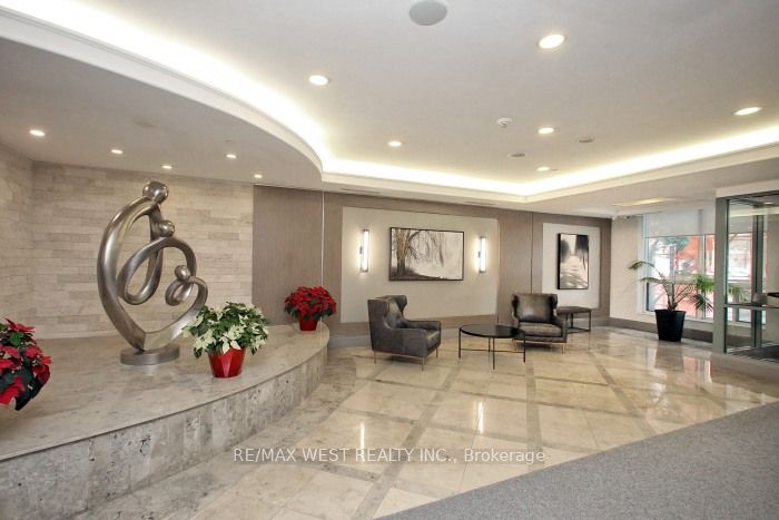 125 Omni Drive W 339, Toronto, ON M1P 5A9 photo 2