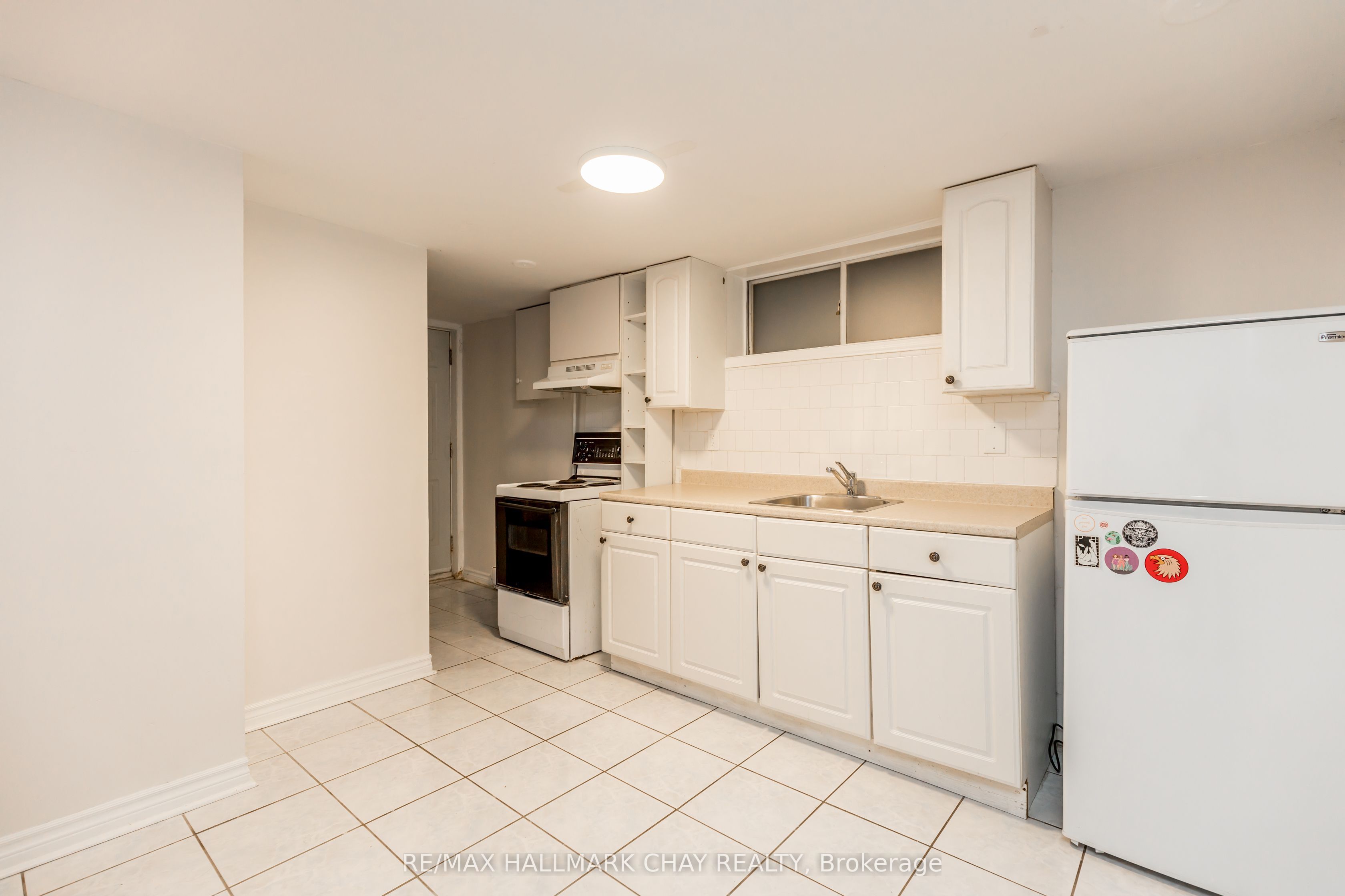 80 Rushbrooke Avenue Lower, Toronto, ON M4M 3A9 photo 4