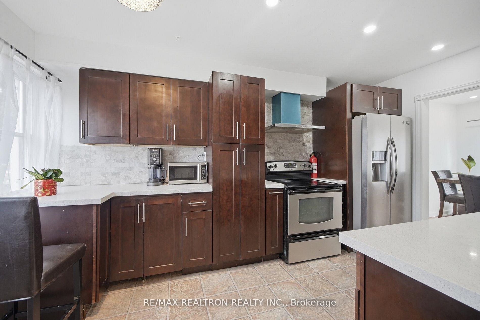 87 Overture Road, Toronto, ON M1E 2W3 photo 5