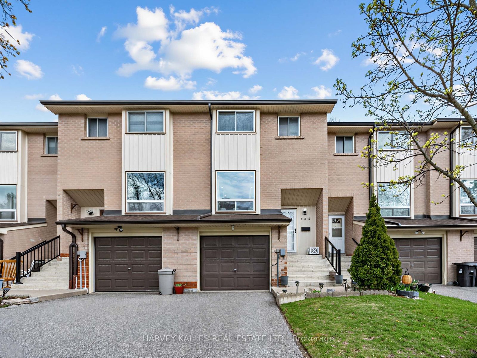 25 Collinsgrove Road 155, Toronto, ON M1E 3S3