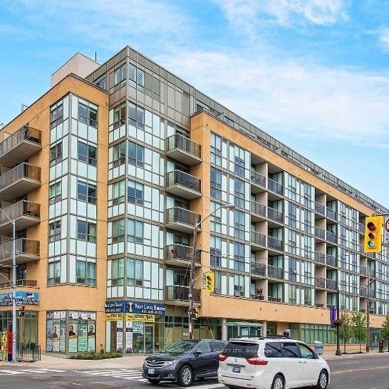 3520 Danforth Avenue PH8, Toronto, ON M1L 1E5