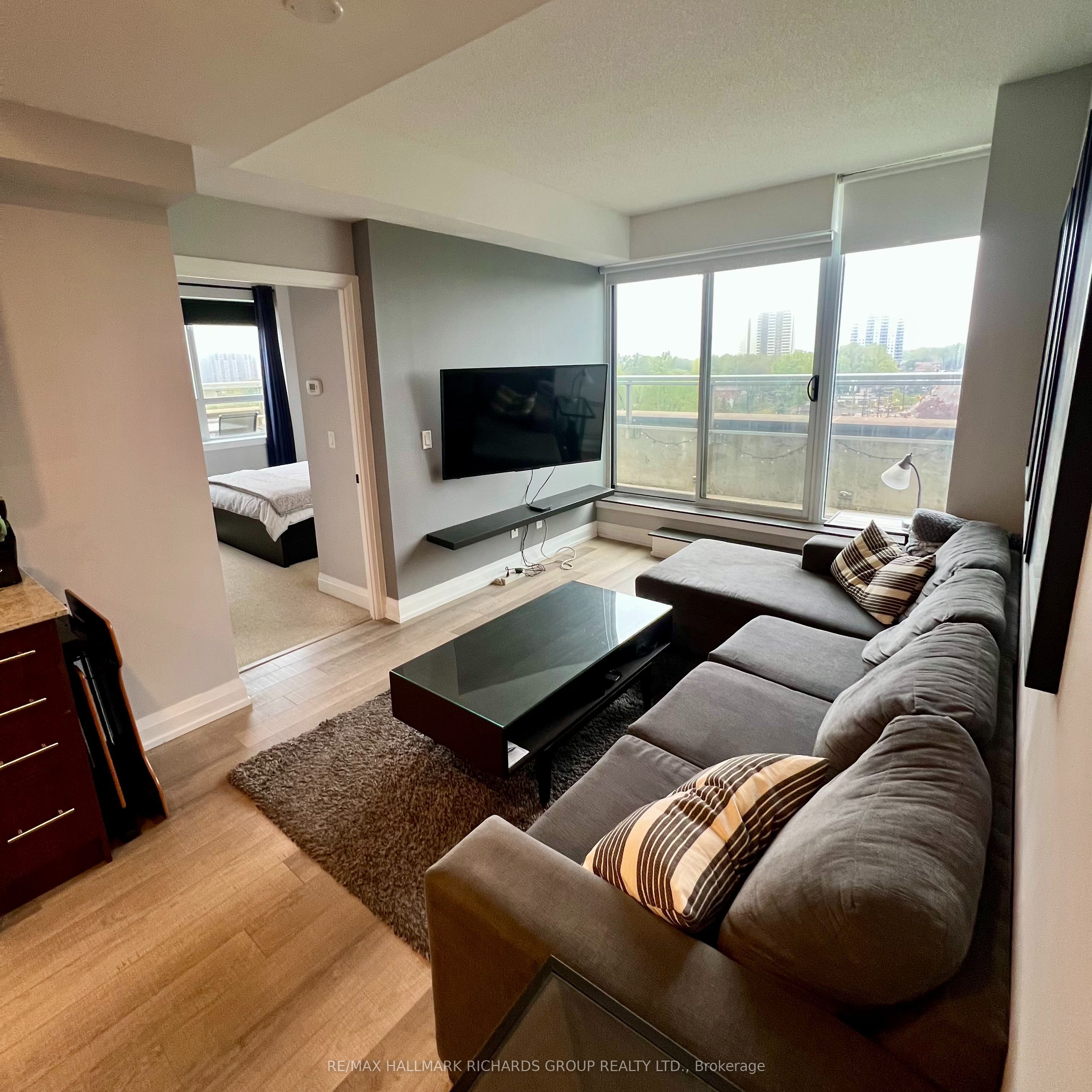 3520 Danforth Avenue PH8, Toronto, ON M1L 1E5 photo 4