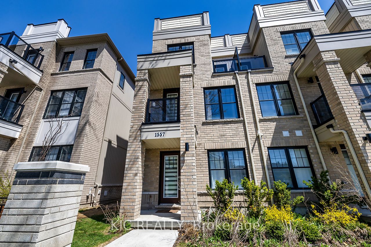 1557 Green Road, Clarington, ON L1C 7E5