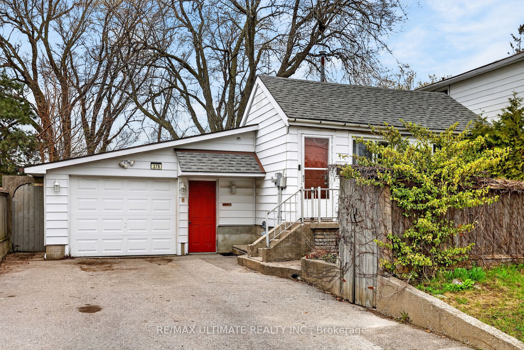 378 Kennedy Road, Toronto, ON M1K 2A5 photo 2