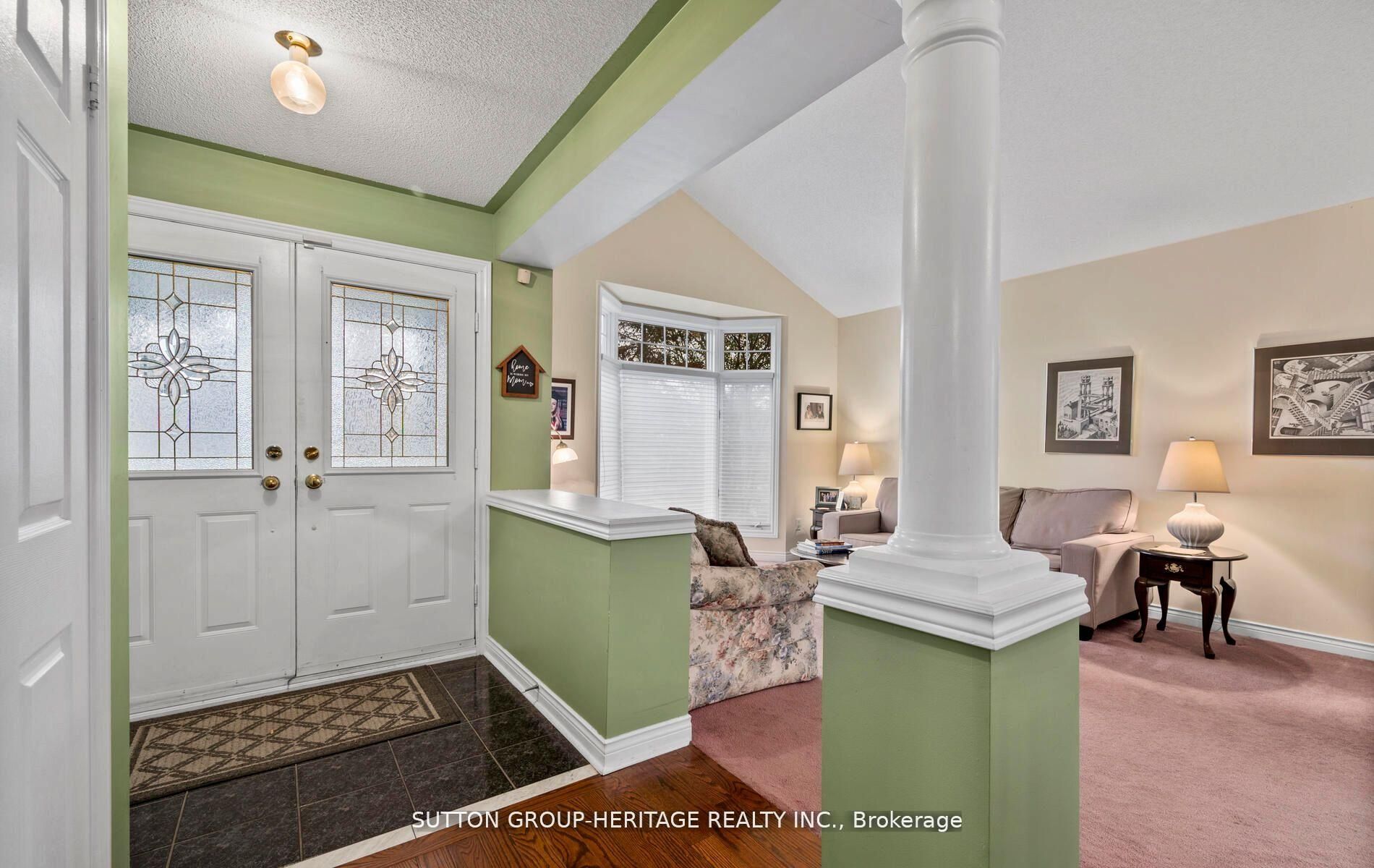 2330 Southcott Road, Pickering, ON L1X 2S9 photo 5