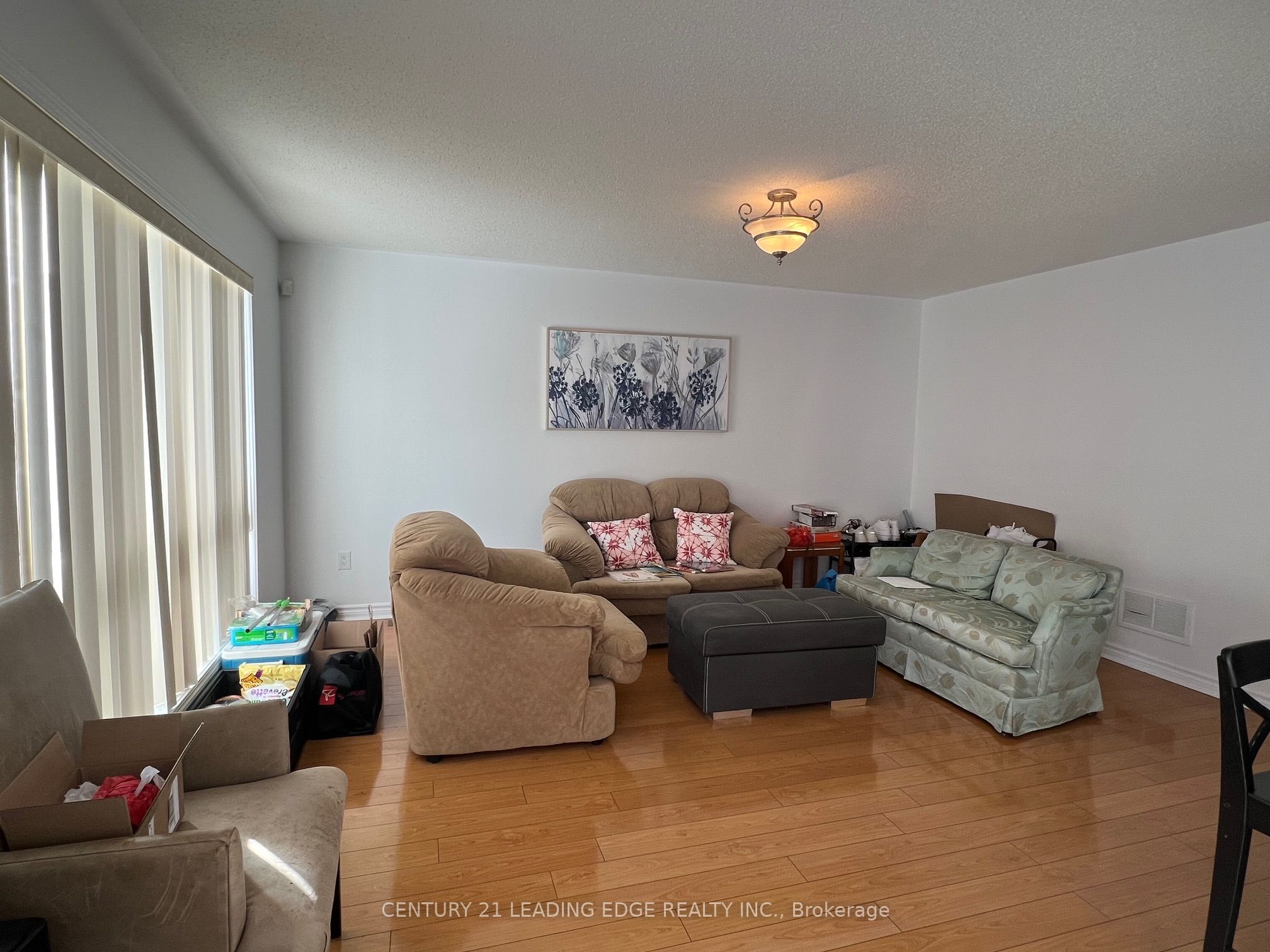 83 TRUMPETER Street, Toronto, ON M1B 6H1 photo 2
