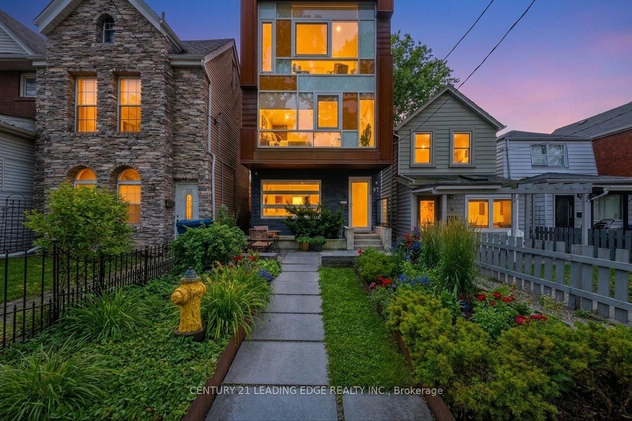 81 Dagmar Avenue, Toronto, ON M4M 1V9 photo 3