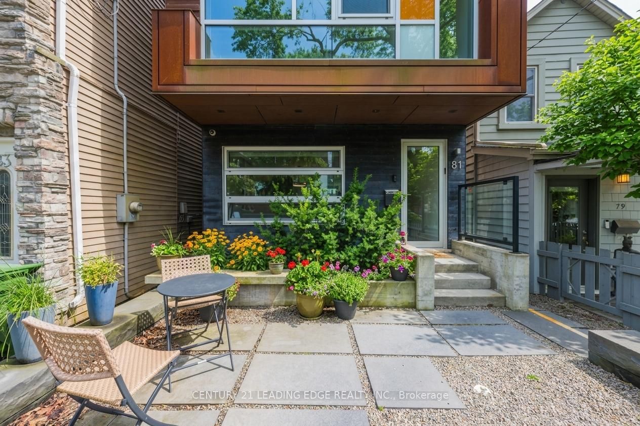 81 Dagmar Avenue, Toronto, ON M4M 1V9 photo 4