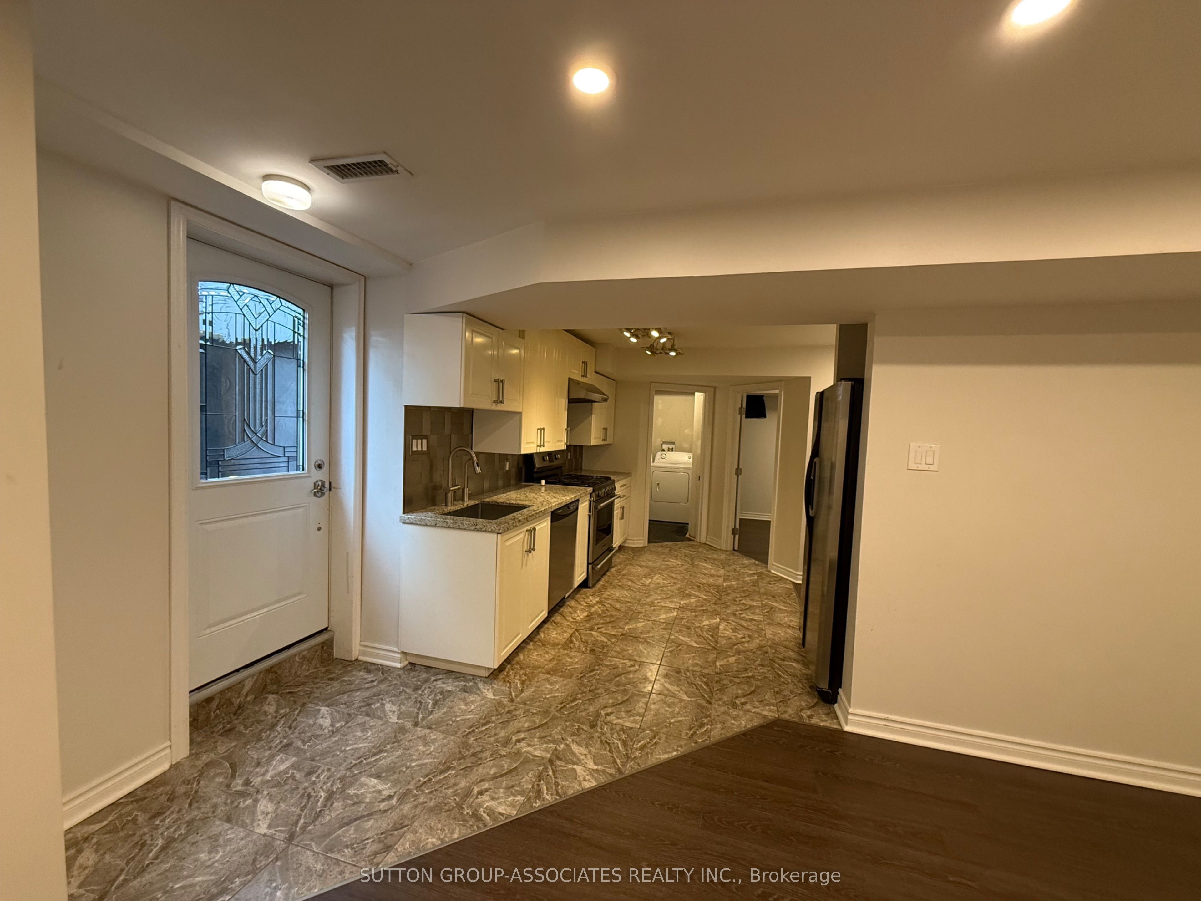 113 Dali Crescent Basement, Toronto, ON M1B 5Y3 photo 4