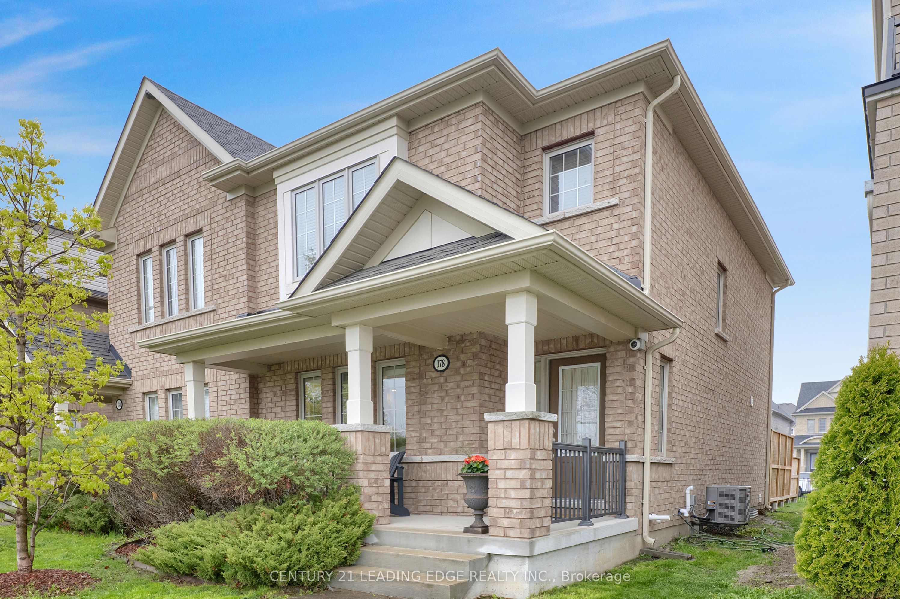 178 Britannia Avenue W, Oshawa, ON L1L 0G9