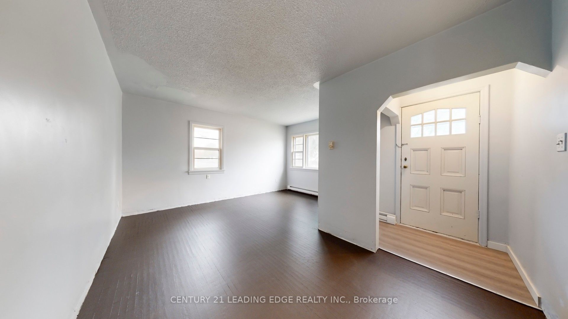 277 Gibbons Street, Oshawa, ON L1J 4Y5 photo 4