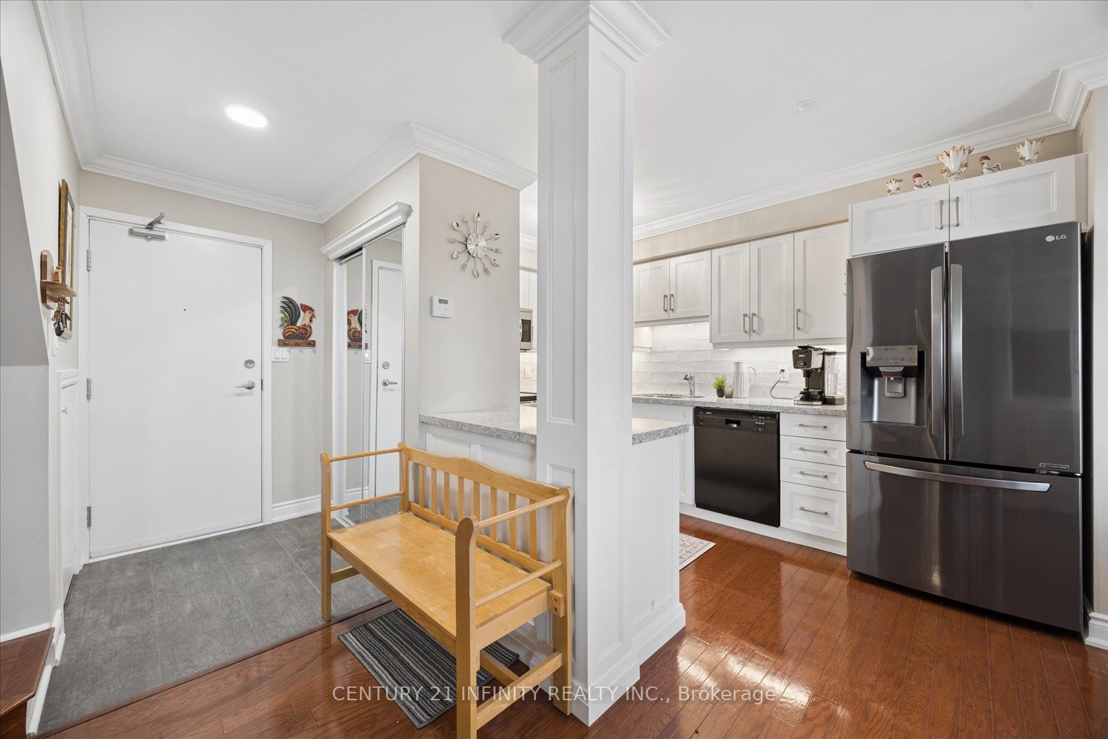 50 Richmond Street E 635, Oshawa, ON L1G 7C7 photo 4