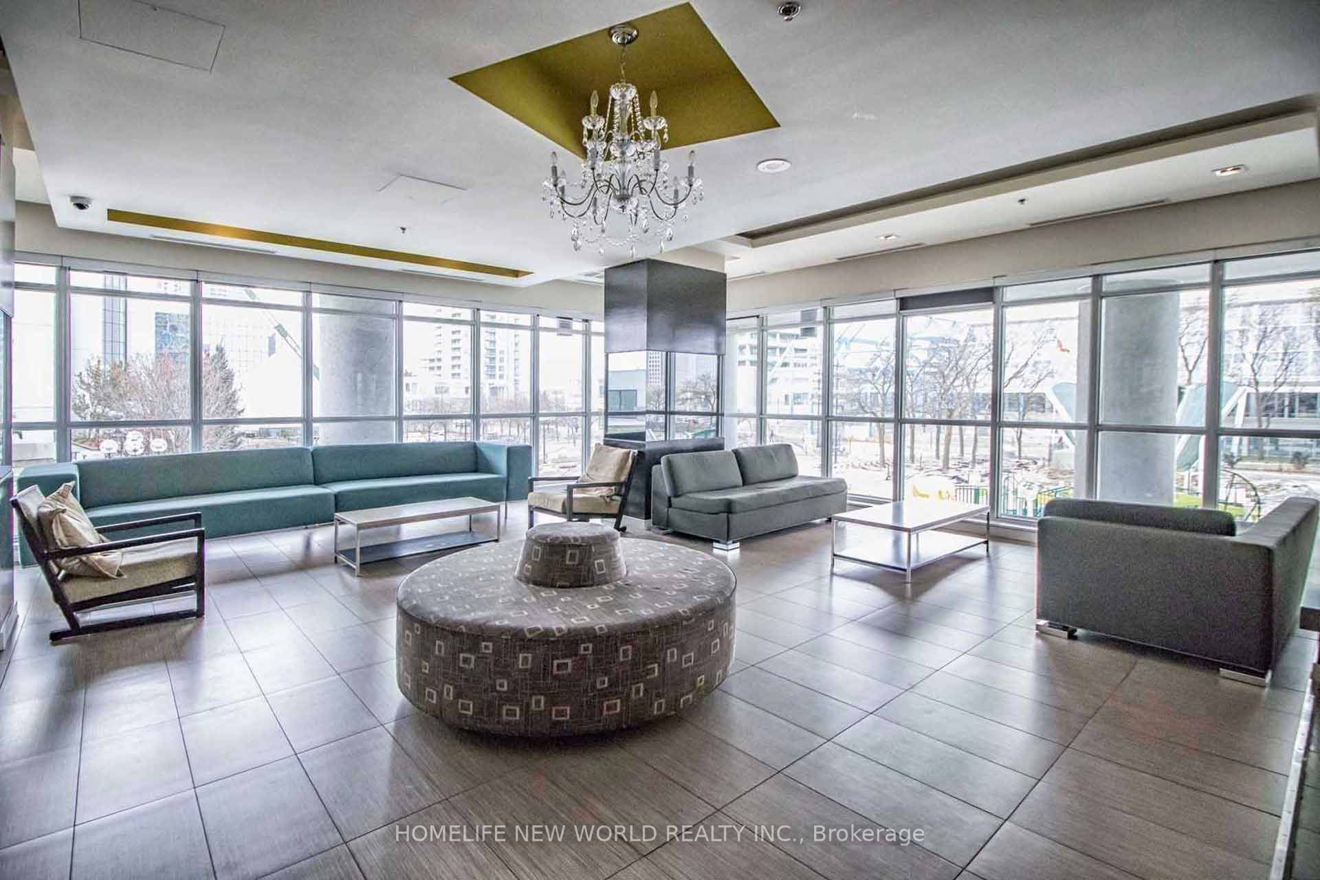 60 Town Centre Court 1809, Toronto, ON M1P 0B1 photo 4