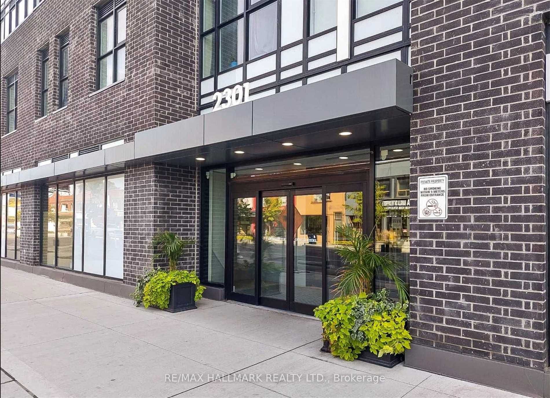2301 Danforth Avenue 417, Toronto, ON M4C 1K5 photo 2